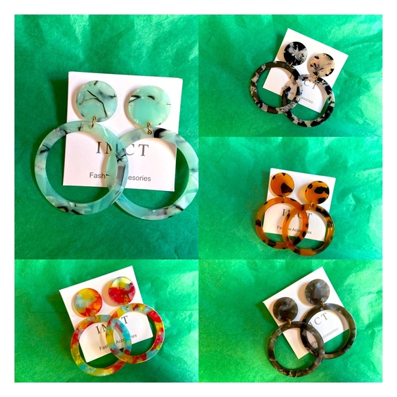 Jewelry - Earring Bundle